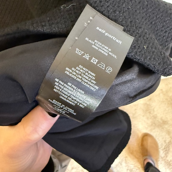 Self-Portrait Black textured wool Mini Dress - Picture 7 of 13